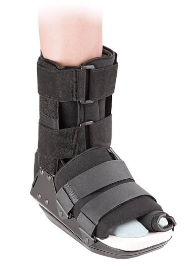 But ortopedyczny po zabiegu stopy BUNION